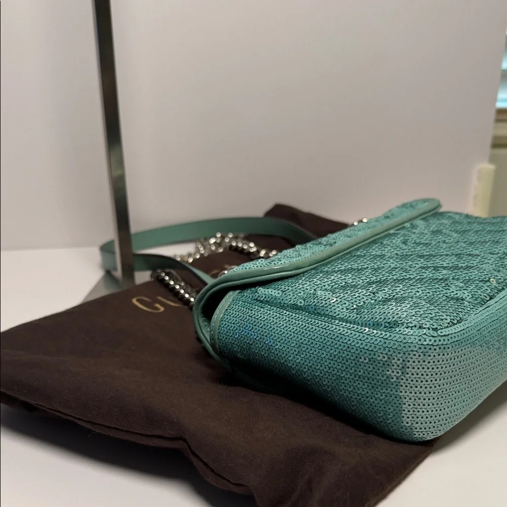 Gucci GG Marmont mini sequin shoulder bag in an aqua - Picture 5 of 8
